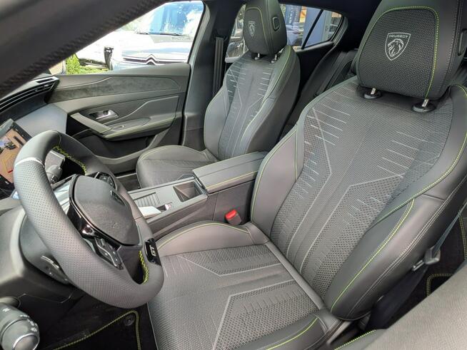 Peugeot 408 1.2T mHEV 145km GT LIFT 2026 Dostępny/Szklany dach