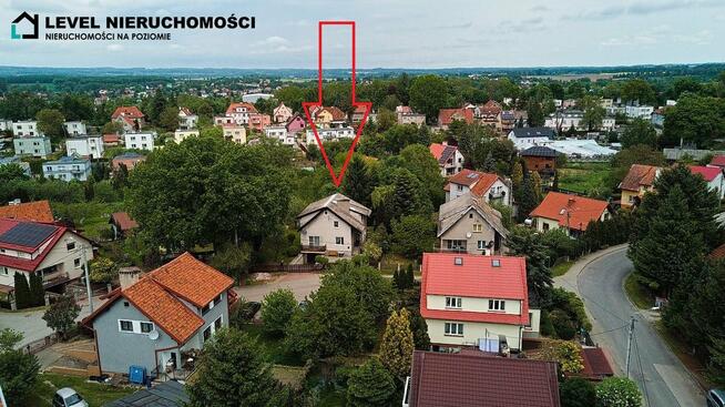 Dom z garażem