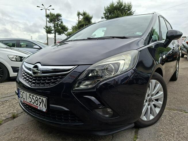 Opel Zafira Klimatronic 2-stref, Nawigacja, PDC 2x, Hak, 2 kpl. kół