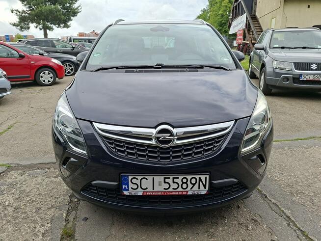 Opel Zafira Klimatronic 2-stref, Nawigacja, PDC 2x, Hak, 2 kpl. kół