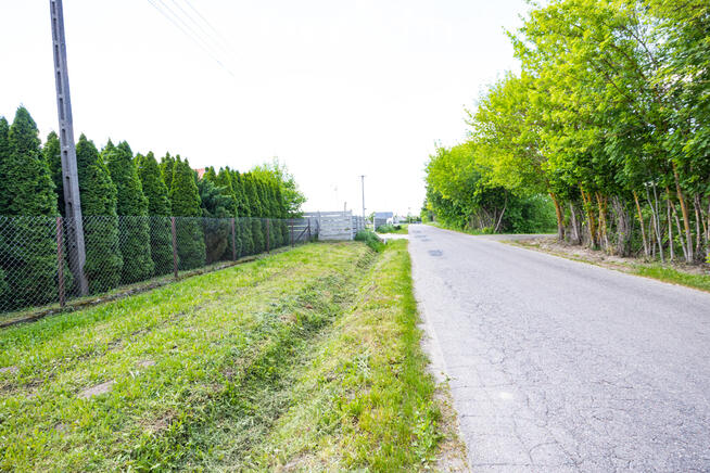 Dom , budynki gospodarcze, działka 4200m2
