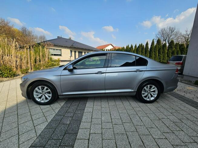 Volkswagen Passat 2.0 150 km klimatronik, tempomat, parktronik, navigacja Salon Polska