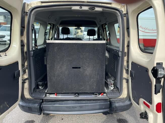 Mercedes Citan dla Niepełnosprawnych rampa inwalida Model 2017