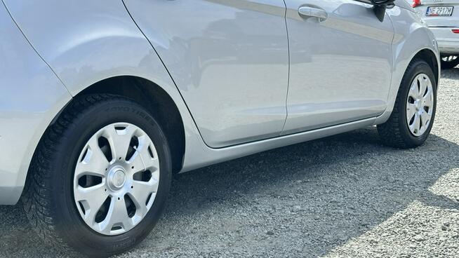 Ford Fiesta Benzyna Zarejestrowany Ubezpieczony
