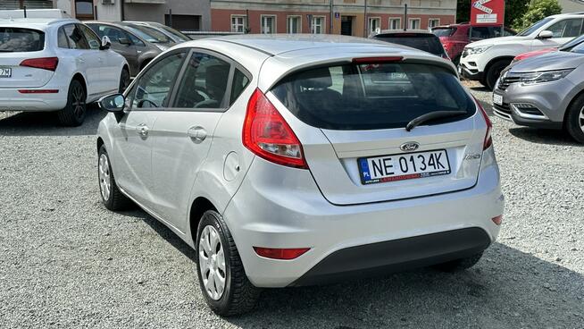 Ford Fiesta Benzyna Zarejestrowany Ubezpieczony