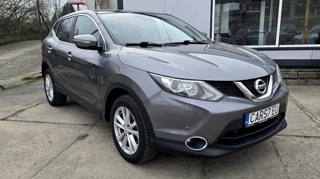 Nissan Qashqai panoramiczny dach, kamera cofania, czujniki parkowania, asystent lini
