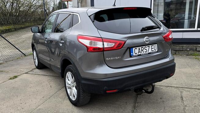 Nissan Qashqai panoramiczny dach, kamera cofania, czujniki parkowania, asystent lini