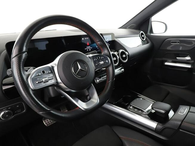 Mercedes B 250 PHEV automat full LED skóra/alcantara kamera i czujniki parkowania grz