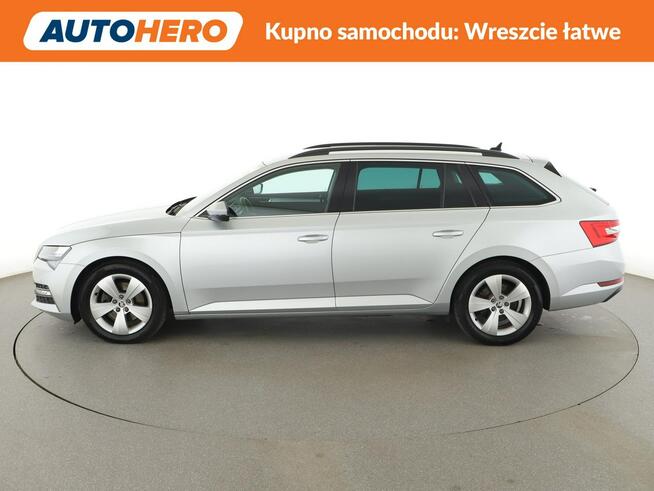 Škoda Superb full led automat fv23 niski przebieg navi kamera pdc