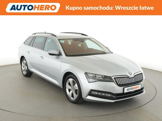Škoda Superb full led automat fv23 niski przebieg navi kamera pdc