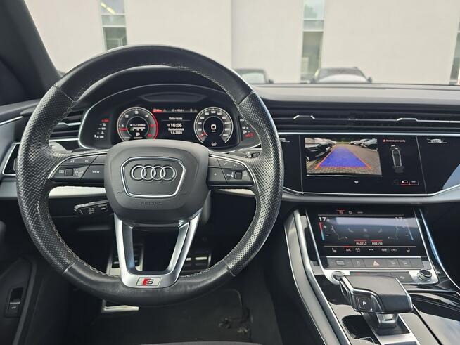 Audi Q8 LED_Pneumatyka_Alcantara_ACC_S line_Asystenci_SoundSystem_PamięćFotela