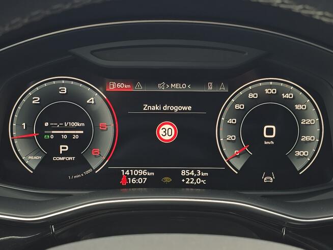 Audi Q8 LED_Pneumatyka_Alcantara_ACC_S line_Asystenci_SoundSystem_PamięćFotela