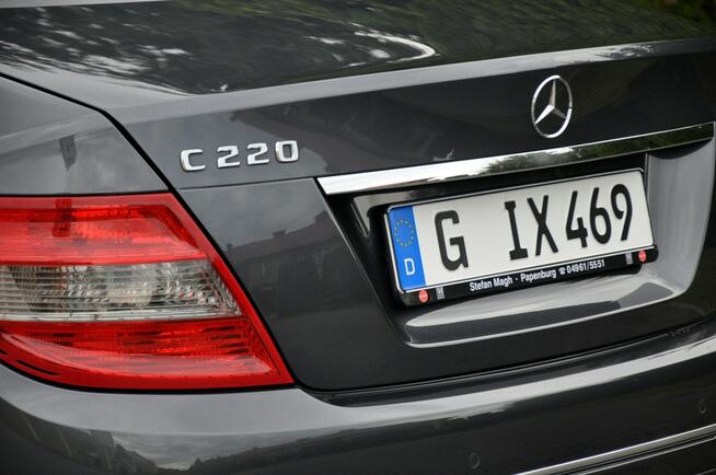 Mercedes C 220 2.2CDI(170KM)*Avantgarde*Navi*El.Fotele*Klimatronik*Skóry*Szyber*Alu17