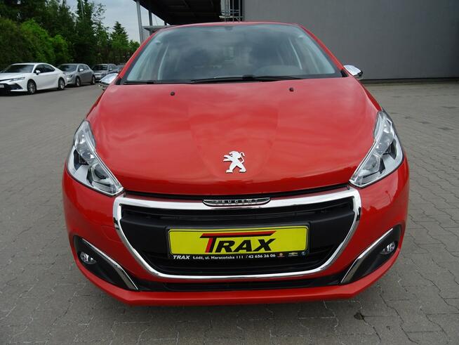 Peugeot 208 Samochód z polskiego salonu z bardzo niskim przebiegiem.