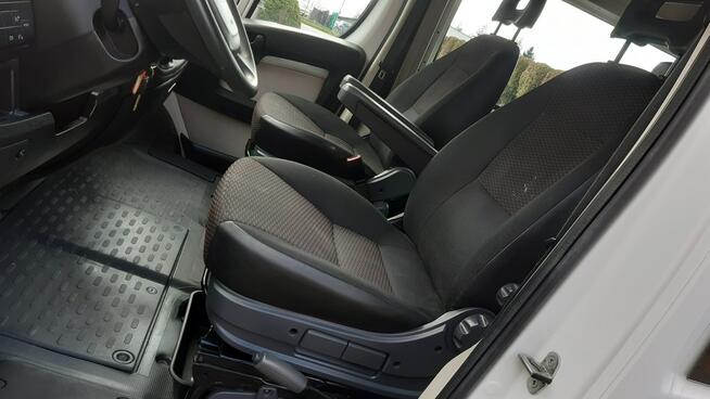 Peugeot Boxer 2.0 Blue-HDi o mocy 110 KM L2H2 6-osób