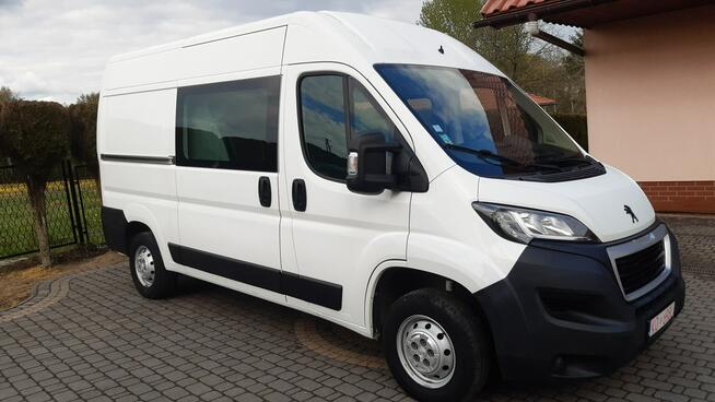 Peugeot Boxer 2.0 Blue-HDi o mocy 110 KM L2H2 6-osób