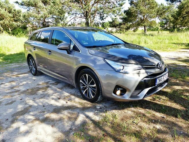 Toyota Avensis 2.0 D-4D*PREMIUM*Climatronic*Alu*Navi*Kamera*Elektryka*SalonPL*ZOBACZ!