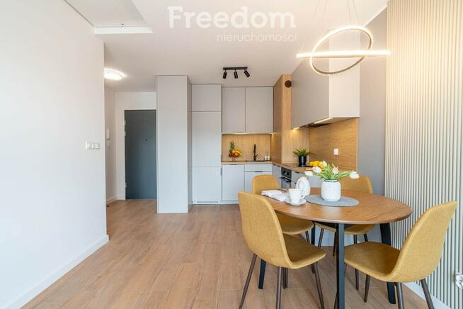 2 POKOJE 39,16 m² + PODDASZE OK. 20 m² + GARAŻ