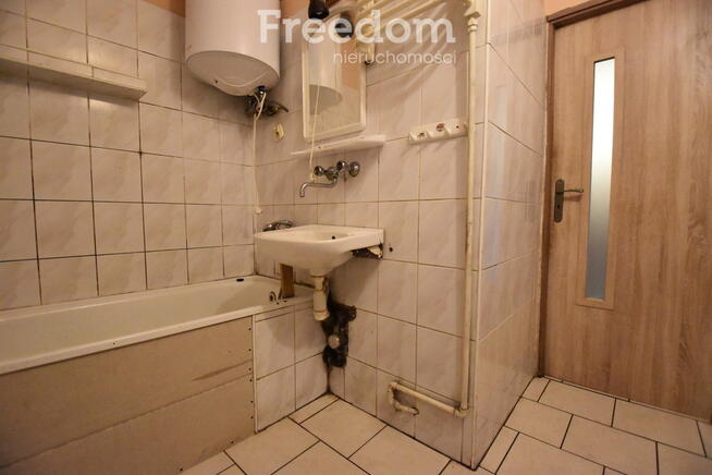 Mieszkanie 3 pokojowe, parter, 64m2, 2 garaże,