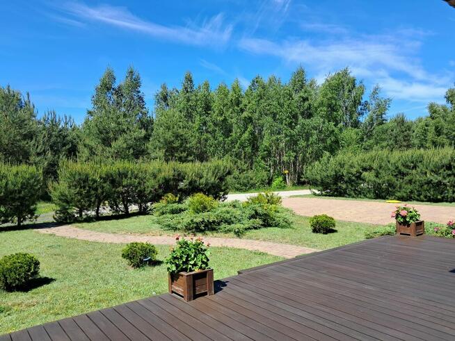 Dom w otoczeniu lasu na działce 1500 m2 – Prażuchy Nowe