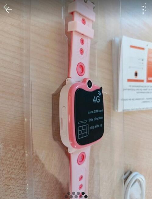 Sprzedam nowy dziecięcy smartwatch w kolorze różowym. Zegare