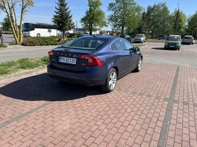 VOLVO S60 2012 rok