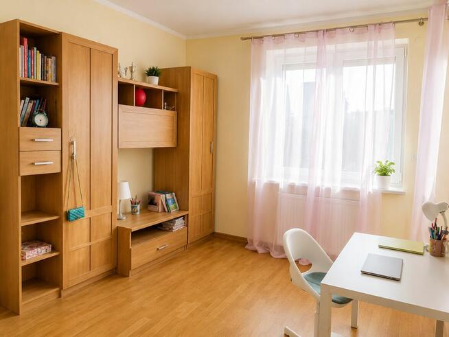 Dom 220 m² | 7 pokoi | Garaż | Ogród | Warszawa – Jasiniec