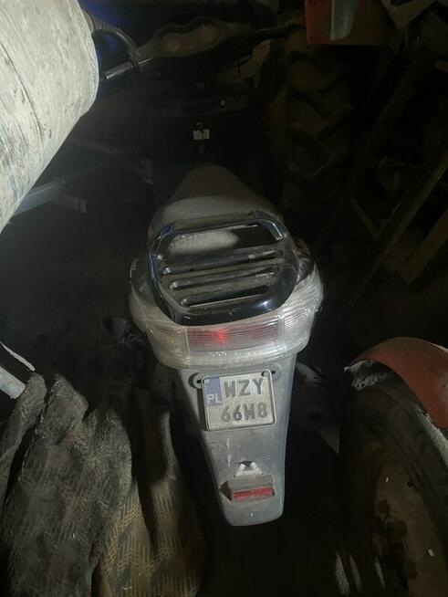 1/2 udziału motorower Benzhou YY50QT-10 2012 r.