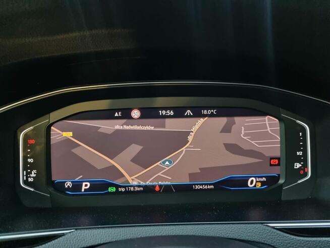 VW Passat 4Motion Elegance Matrix Led Virtual SalonPL FV23%