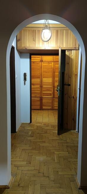 Wynajmę cierpły spokojny jednoosobowy pokój 11 m2 na os .Bo