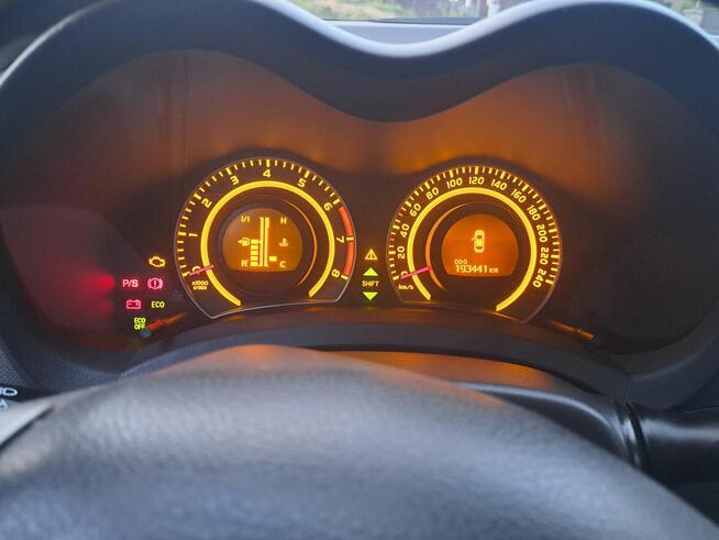Toyota Auris 1.33 VVT-i 2009