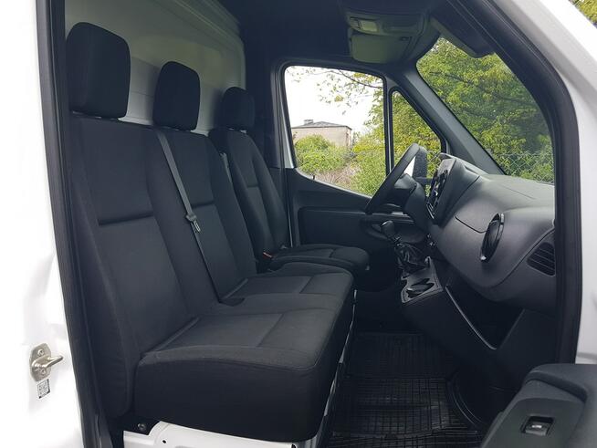 Mercedes Sprinter 8EP KONTENER 4,22x2,15x2,30 KLIMA 314CDI MANUAL 6-BIEGÓW KRAJOWY