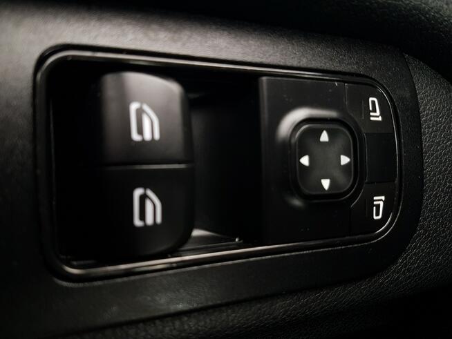 Mercedes Sprinter 8EP KONTENER 4,22x2,15x2,30 KLIMA 314CDI MANUAL 6-BIEGÓW KRAJOWY