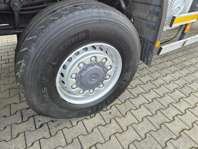 Mercedes-Benz Axor 18.33 4X4 / HAKOWIEC / PŁUG ŚNIEŻNY