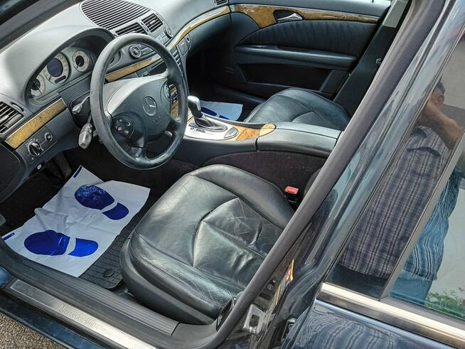 Mercedes E 320