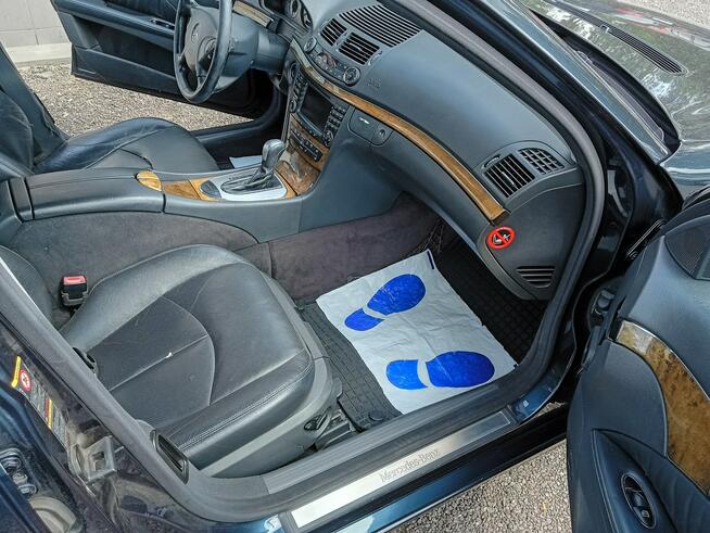 Mercedes E 320