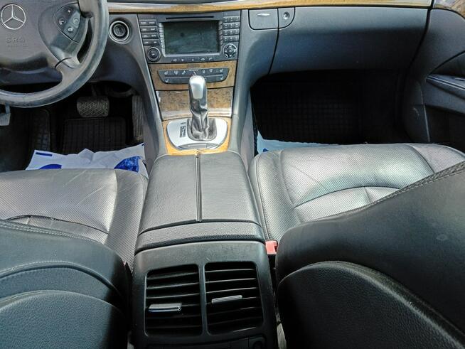 Mercedes E 320