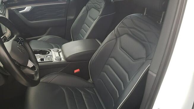 Volkswagen Touareg 3.0 V6 TDI SCR 4Mot. Atmosphere! Z Polskiego Salonu! Faktura VAT!