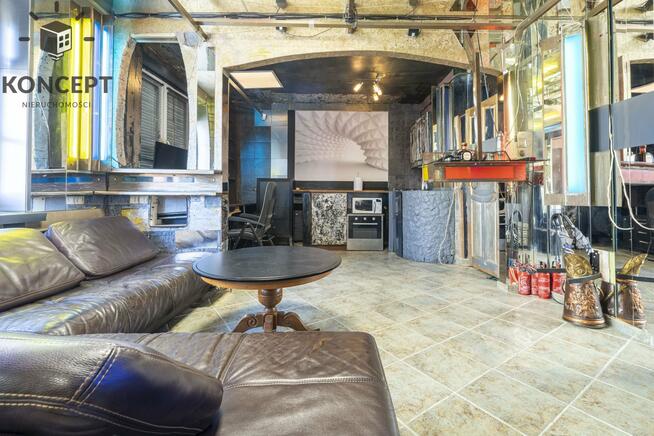 Apartament przy Rynku | 3 Pokoje | Pełen rozkład |