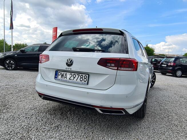 Volkswagen Passat GTE Navi 2xPDC Kamera HeadUp El.Klapa Wolne Ręce Grzane Fotele Serwis