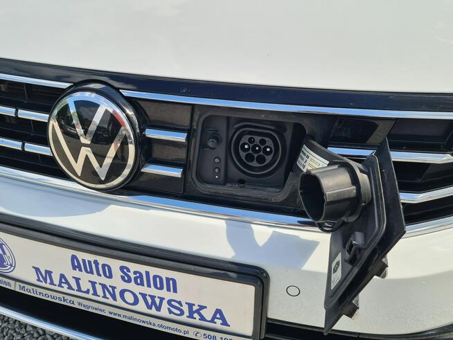 Volkswagen Passat GTE Navi 2xPDC Kamera HeadUp El.Klapa Wolne Ręce Grzane Fotele Serwis