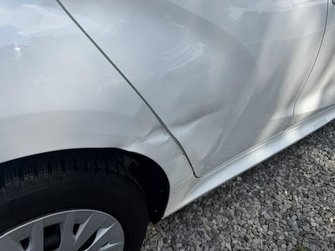 Toyota Yaris 1.5HSD 125KM Bezwypadkowy Oryginalny lakier Serwisowany