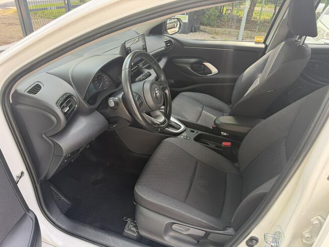 Toyota Yaris 1.5HSD 125KM Bezwypadkowy Oryginalny lakier Serwisowany