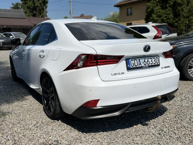 Lexus IS 300h 2.5 hybryda F-Sport navi kamera skóra