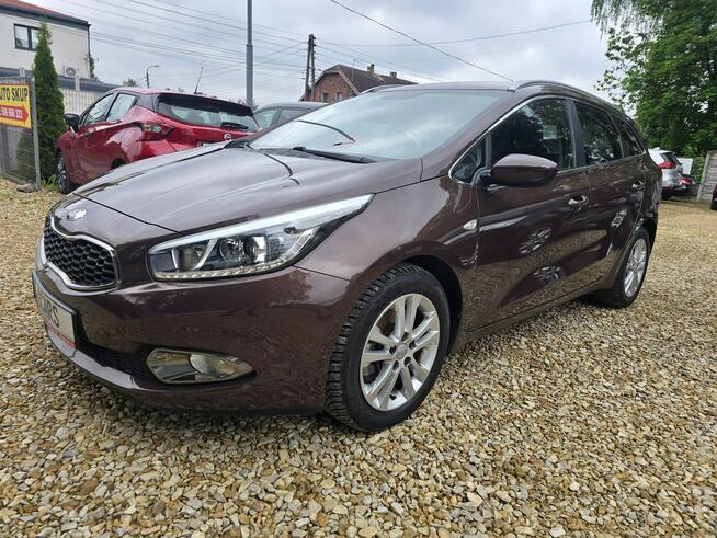 Kia Cee'd 1.4 163tyś km.Alu16.Grzana Kierownica i Fotele.Tempomat.Ładny Kolor.