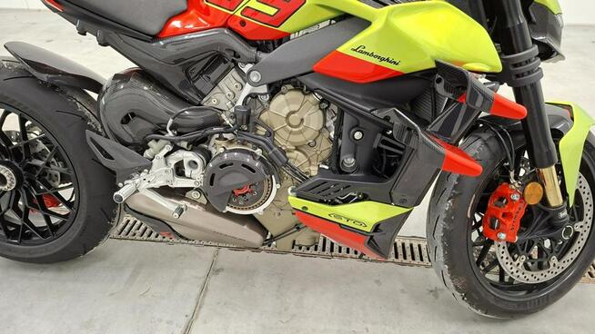Ducati inny Streetfighter V4 Lamborghini egz. 375/630