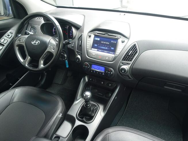 Hyundai ix35 1,6i Navi Alu Ledy Klimatronik Półskóra Serwisa ASO VIP Gwarancja