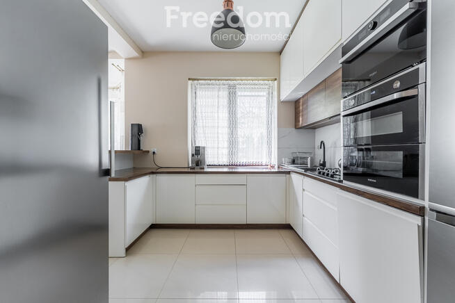 Dom 220 m² w Halinowie na sprzedaż