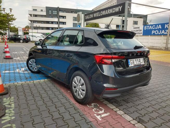 Škoda Fabia 1.0 80KM gwarancja smartlink led czujniki gwarancja lane assist fv23%