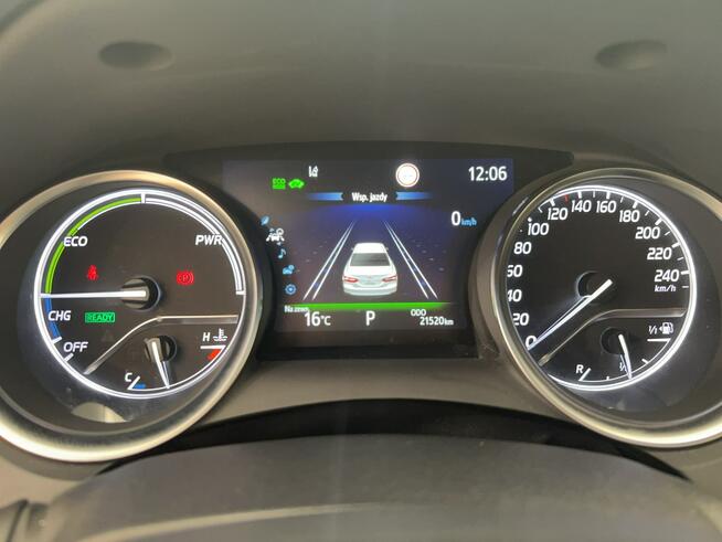 Toyota Camry 2.5 Hybrid Comfort CVT Sedan